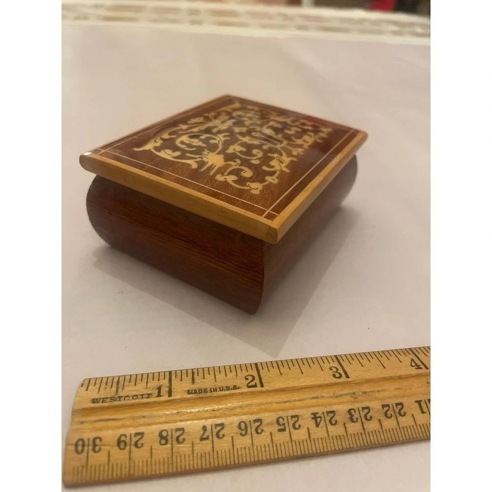 Beautiful Wooden trinket box, red velvet interior‎